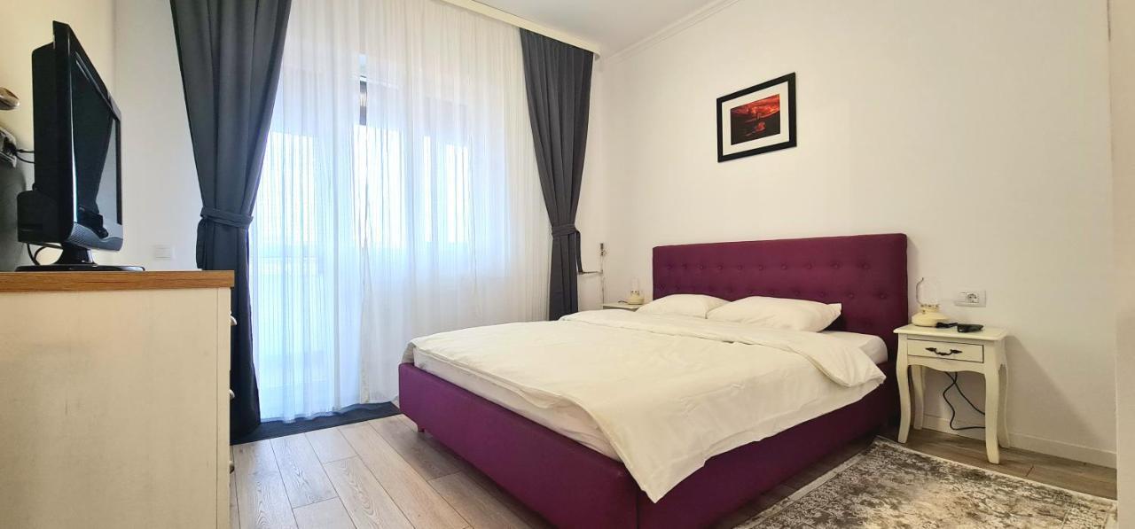 Moma Central Oradea Eksteriør billede