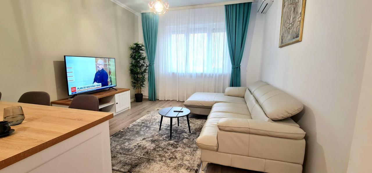 Moma Central Oradea Eksteriør billede